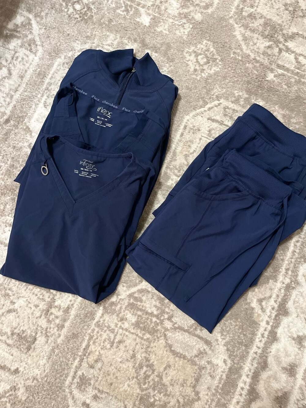 Cherokee Infinity iFlex Scrub Set of two Size XS Navy